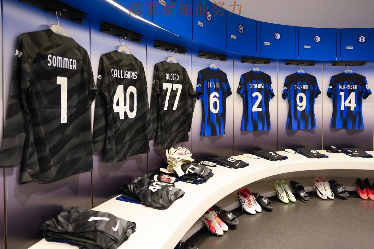 佛罗伦萨更衣室氛围成焦点